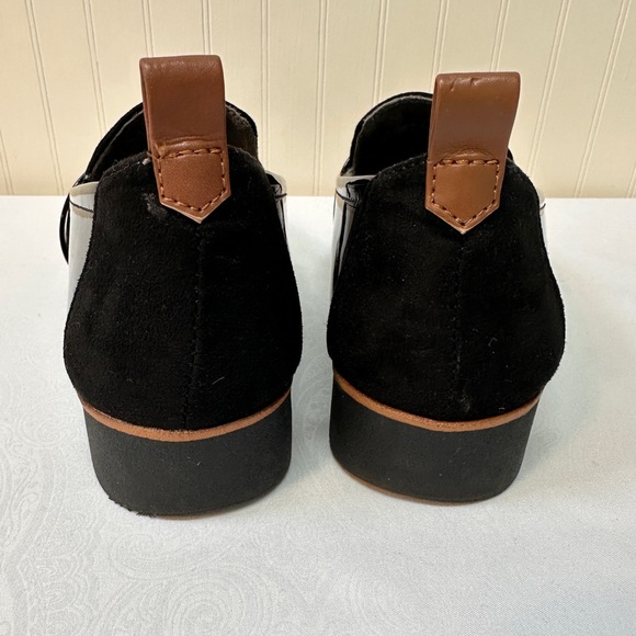 Dr. Scholl's - Picture 6 of 10